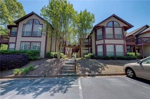 Johns Creek Condo: 215 St Andrews Ct