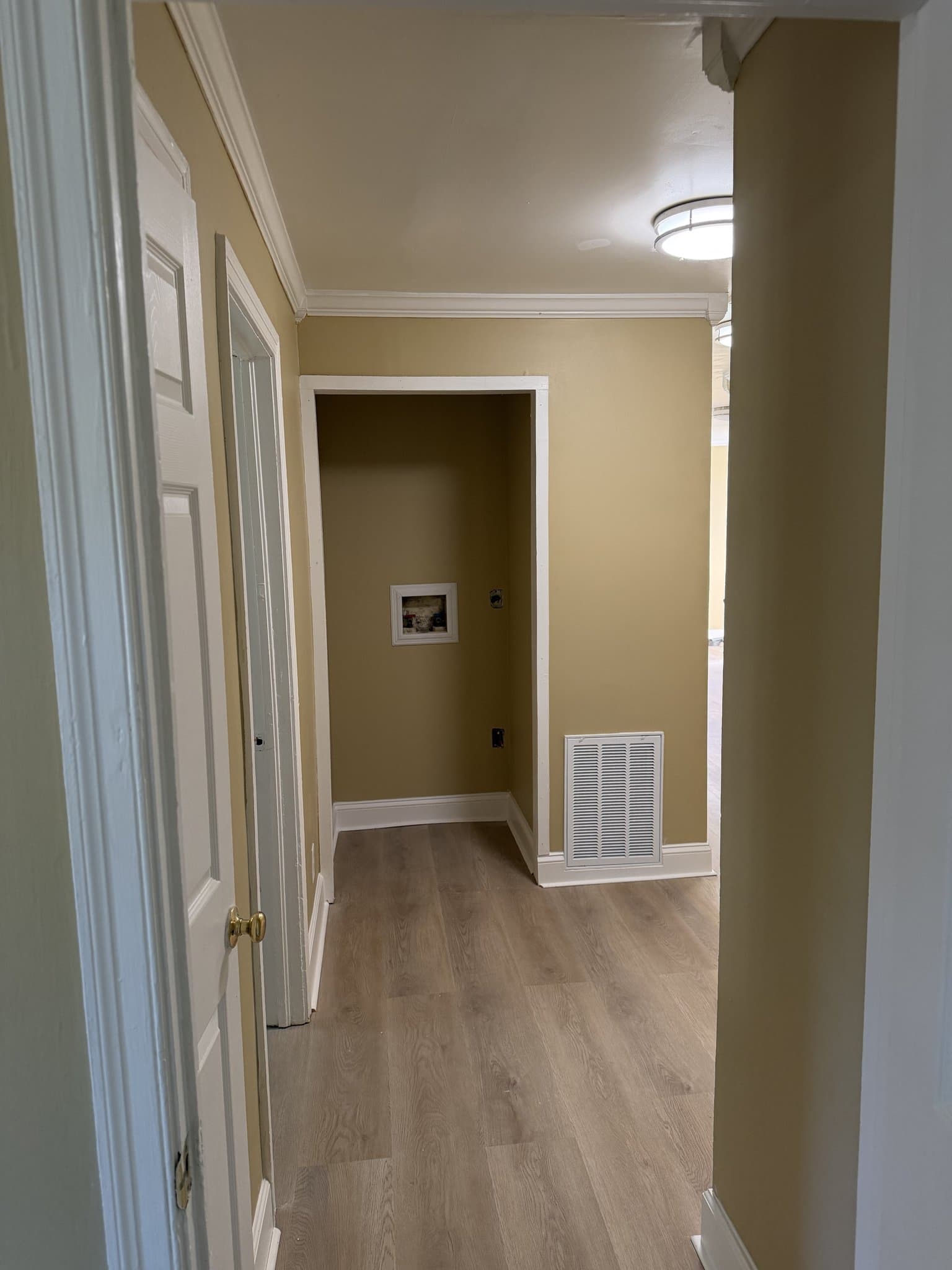 East Point House: 1204 East Forrest Ave