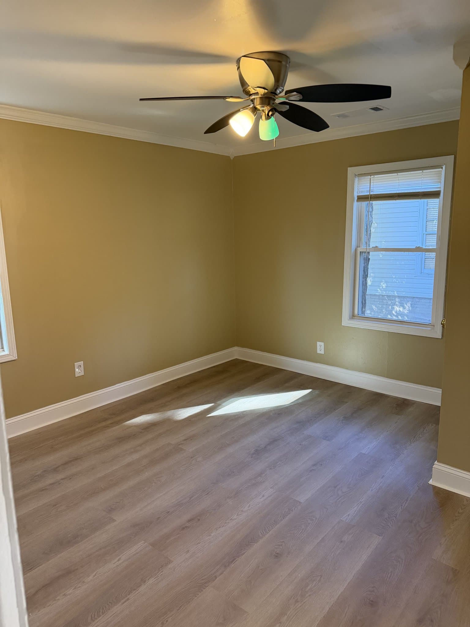 East Point House: 1204 East Forrest Ave
