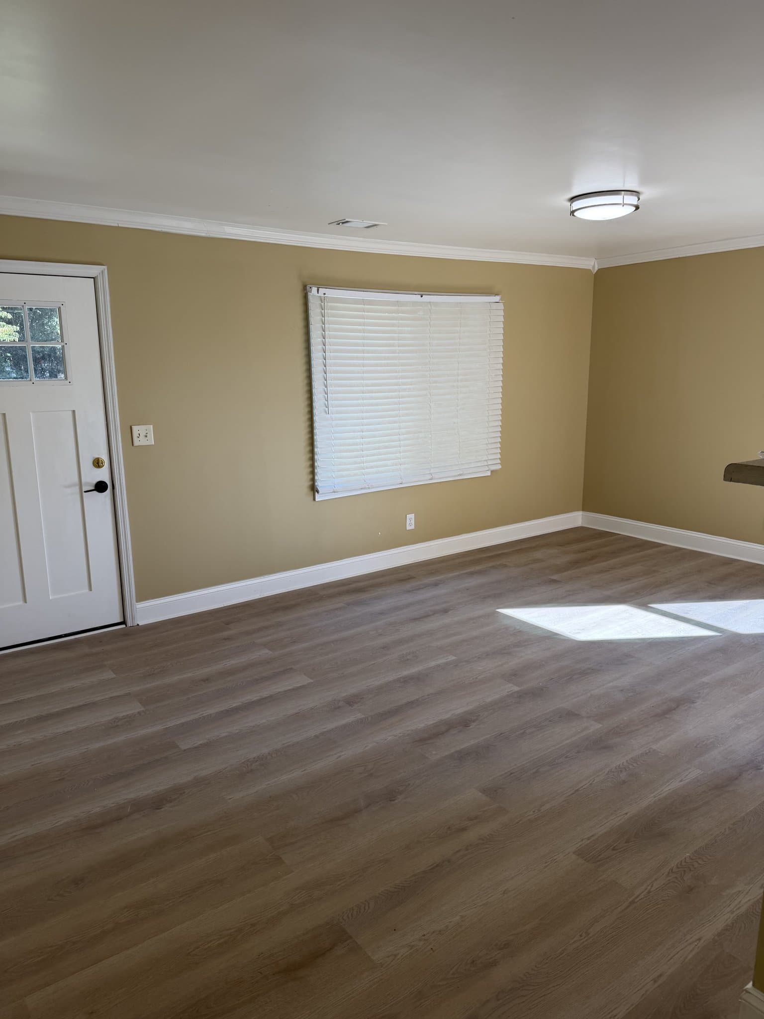 East Point House: 1204 East Forrest Ave