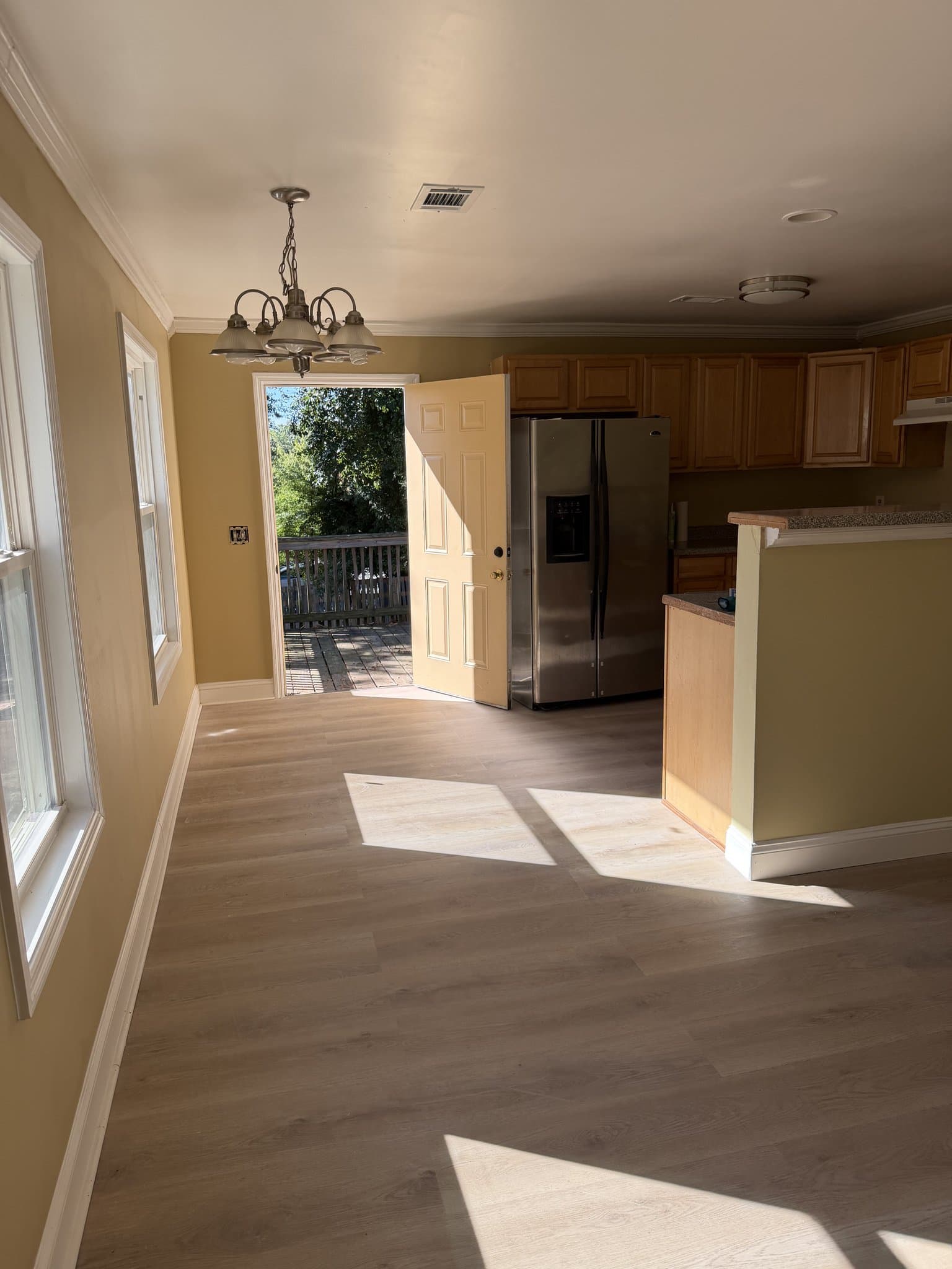 East Point House: 1204 East Forrest Ave
