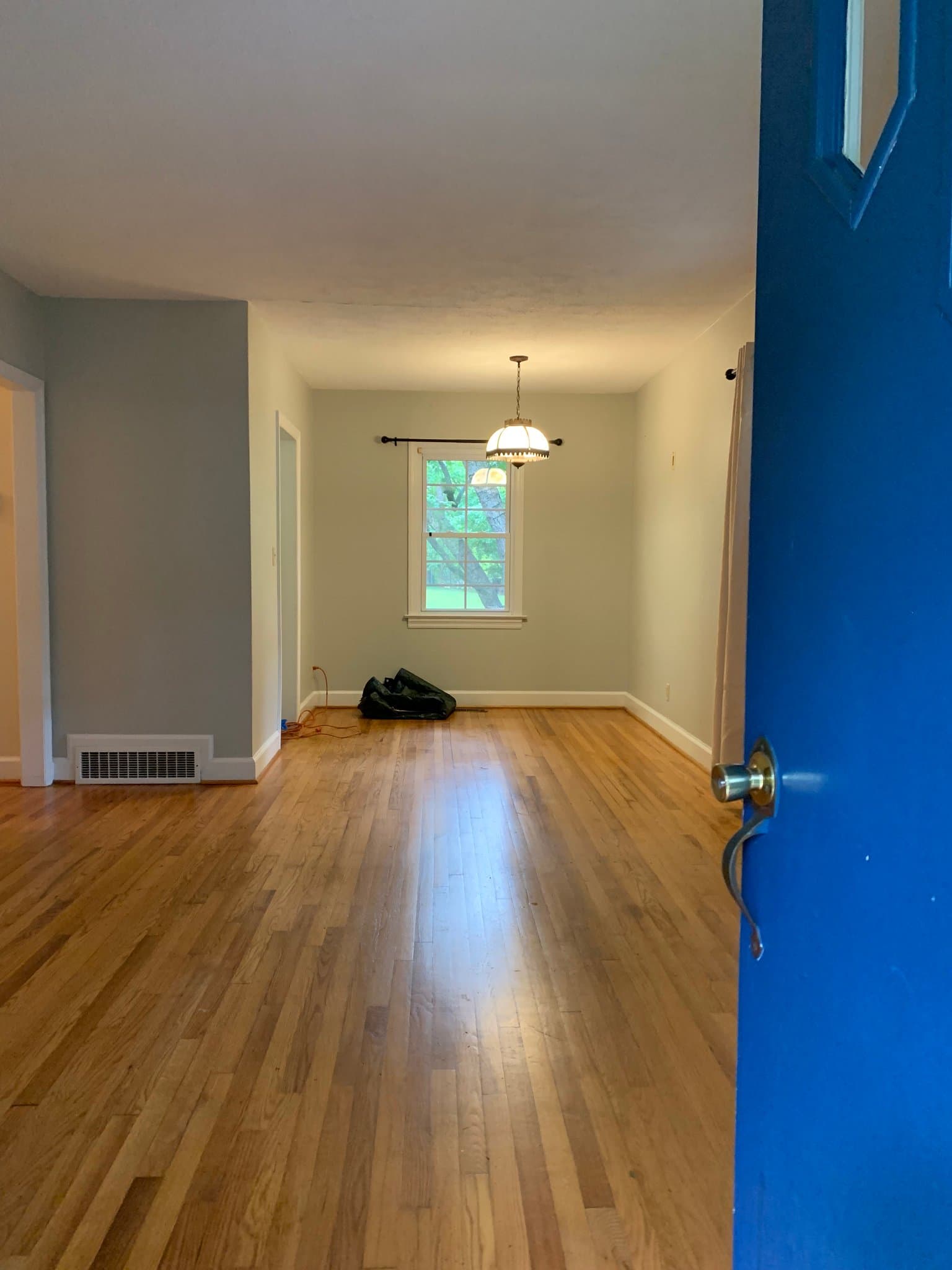 Cary House: 340 E Park St