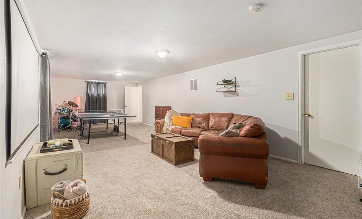 Colorado Springs House: E Bijou St and Union, 1