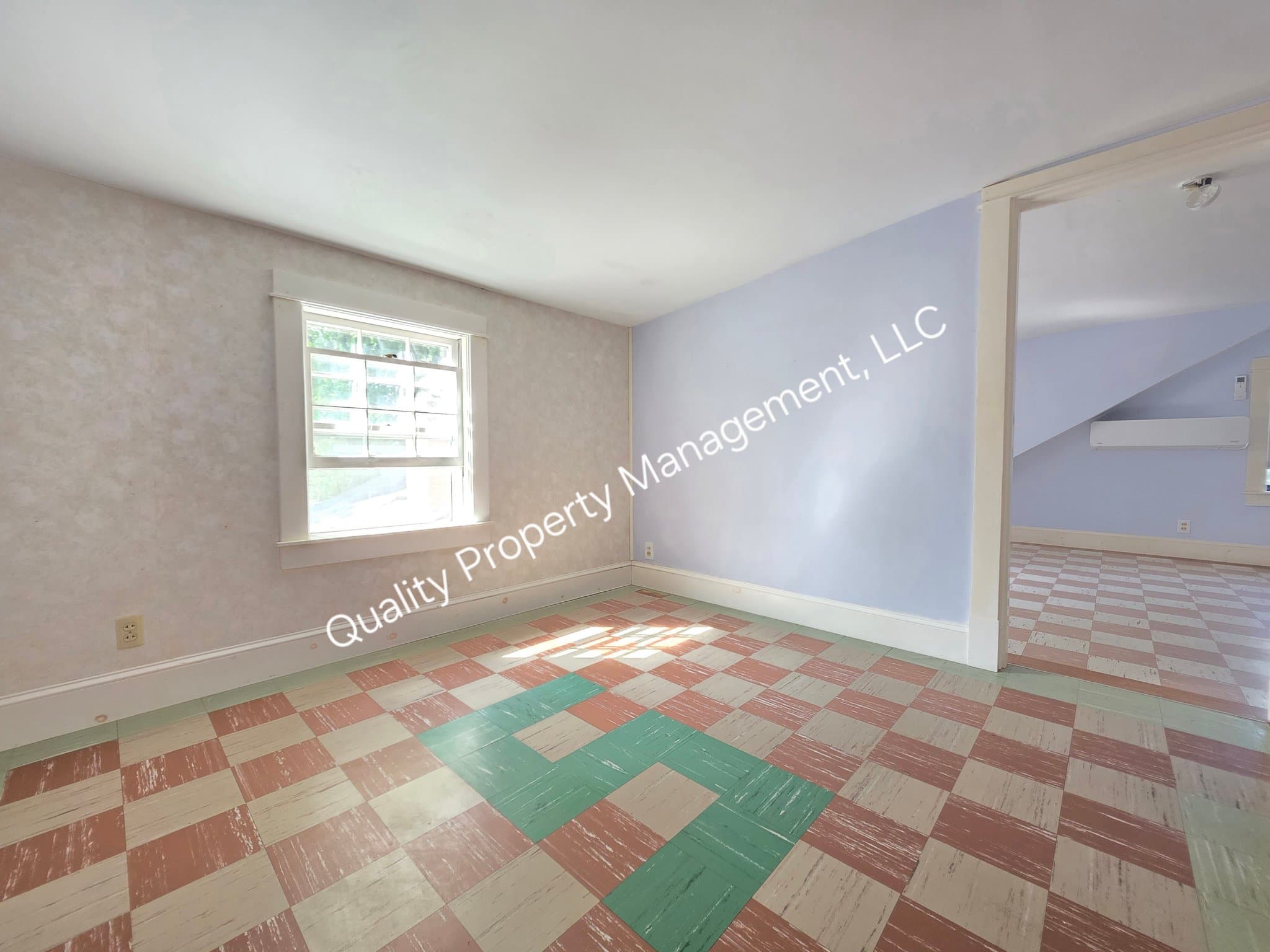 Brewer House: 281 Wilson St