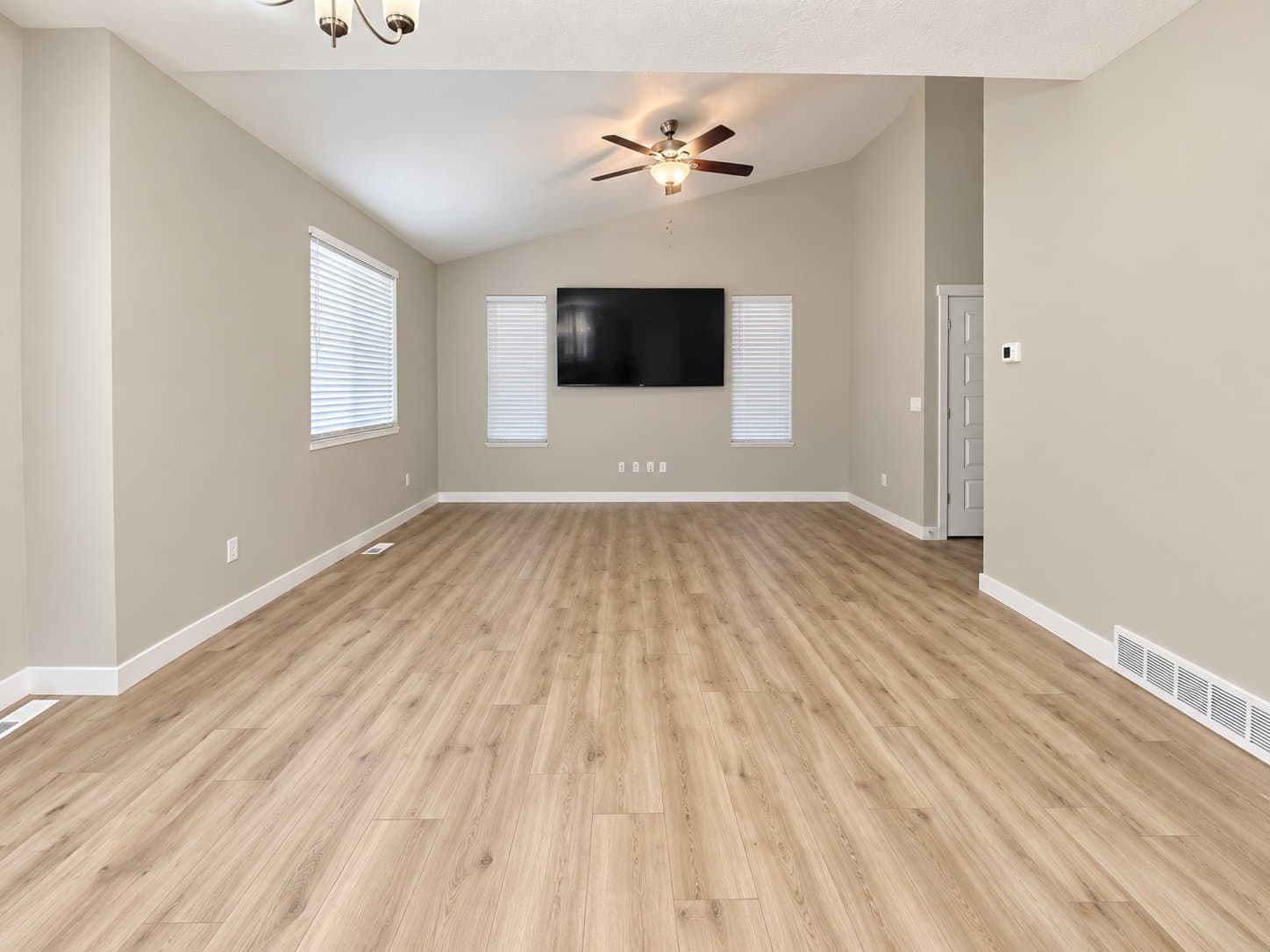 Tooele House: 835 N Basalt