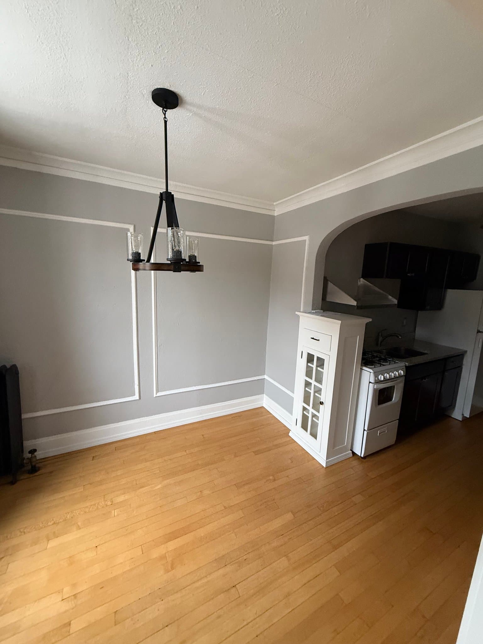 Shorewood Apartment: 4312-4332 N Oakland