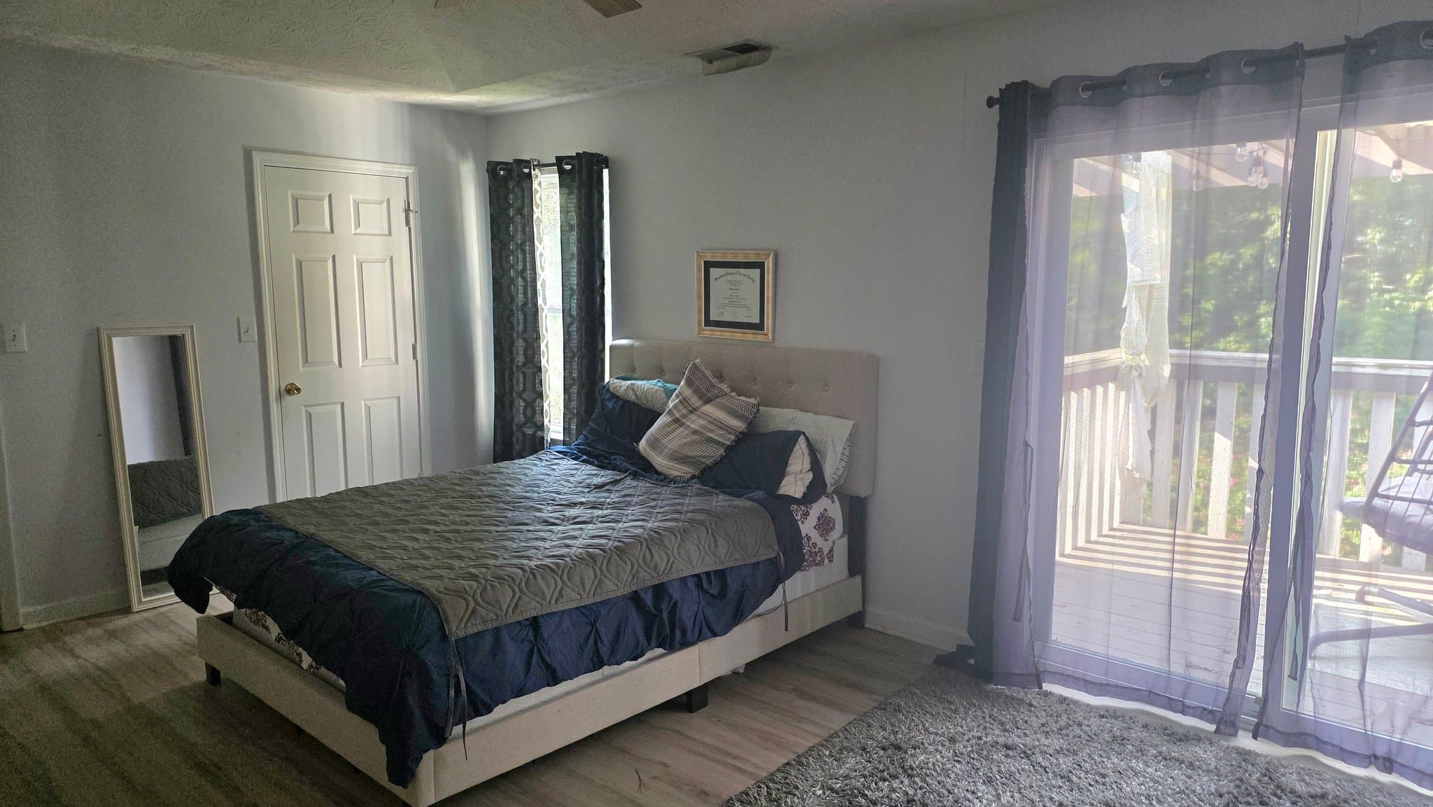 Duluth Single Room: 4045 Spring Cove Drive