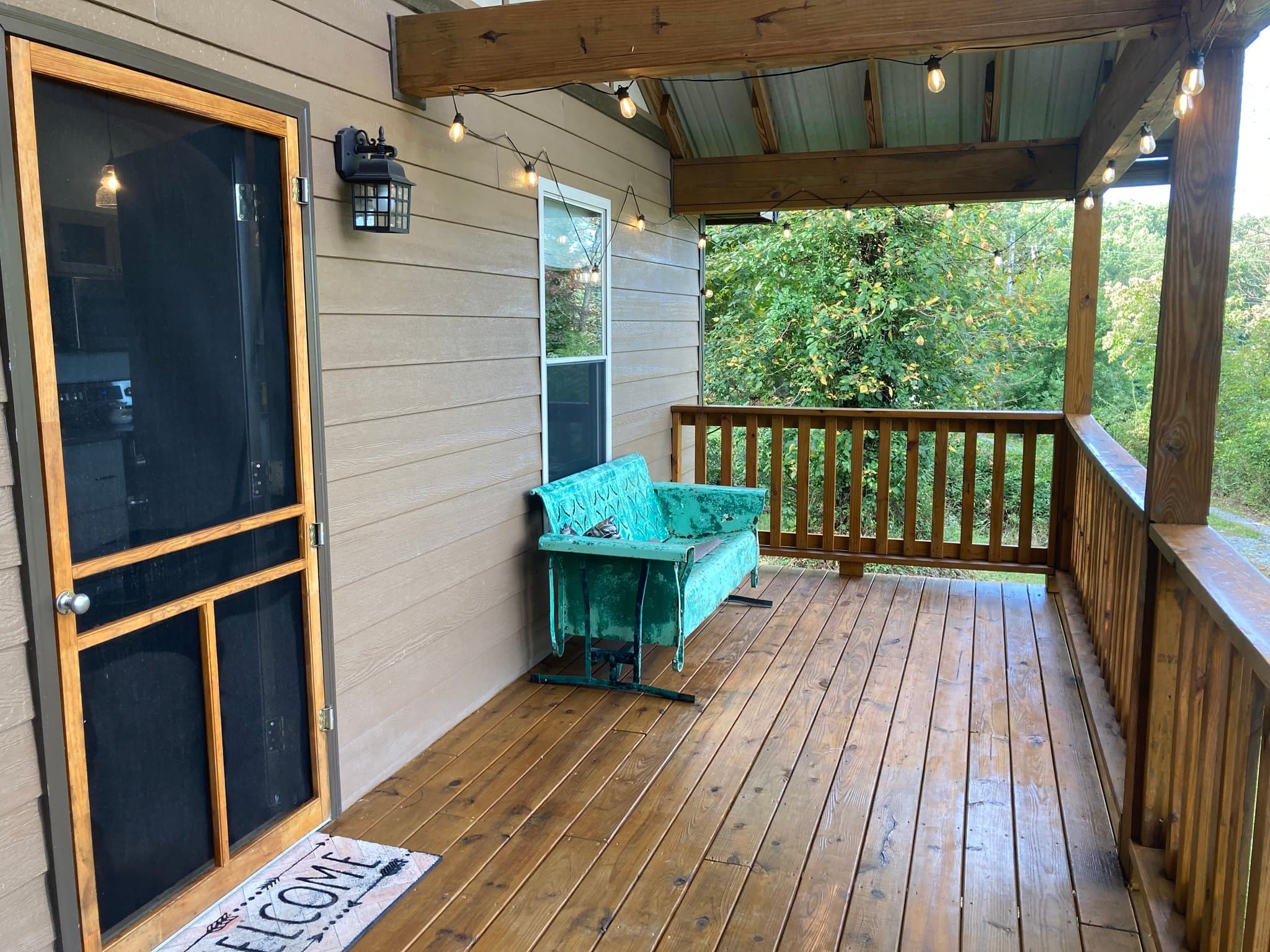 Elizabethton House: 133 Log Cabin Road