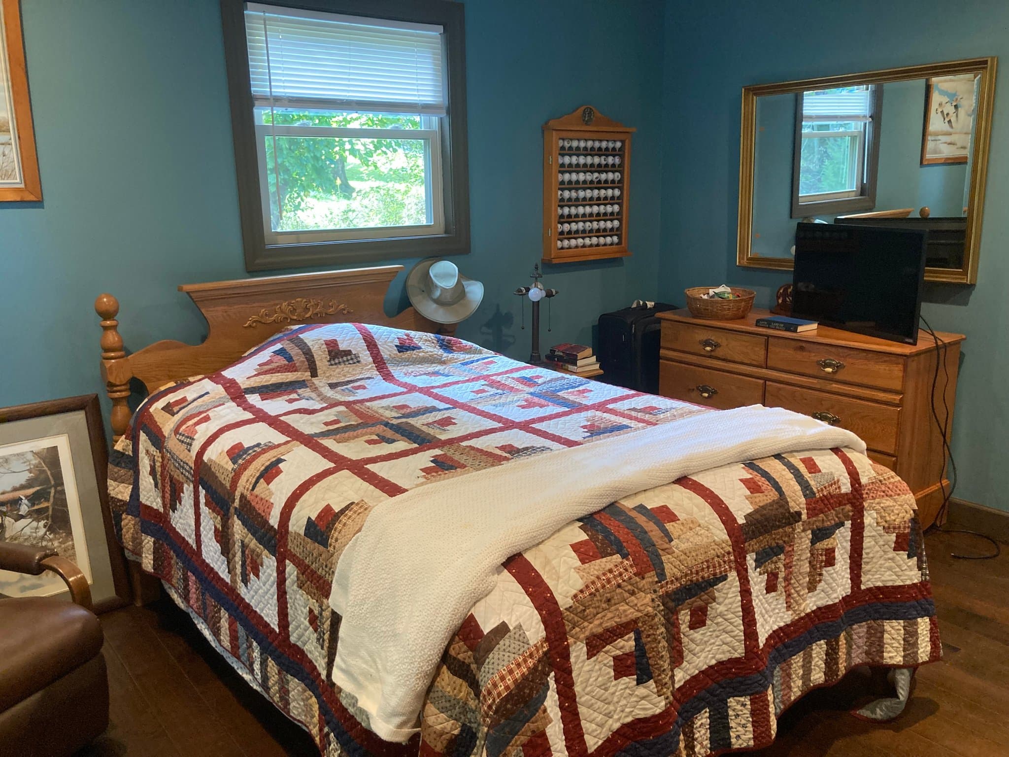 Elizabethton House: 133 Log Cabin Road