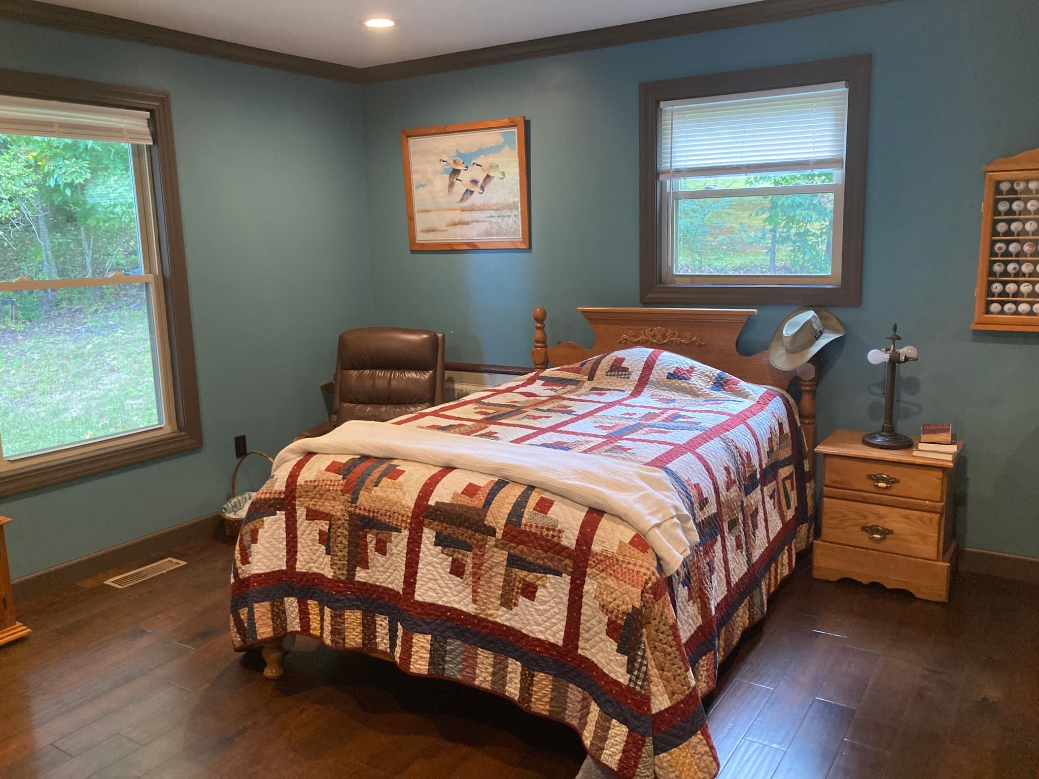 Elizabethton House: 133 Log Cabin Road