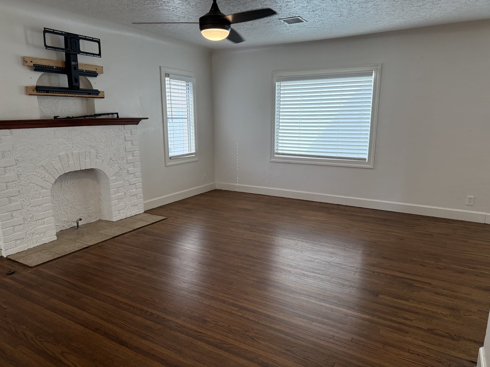 Tulsa House: 1117 S Braden Ave