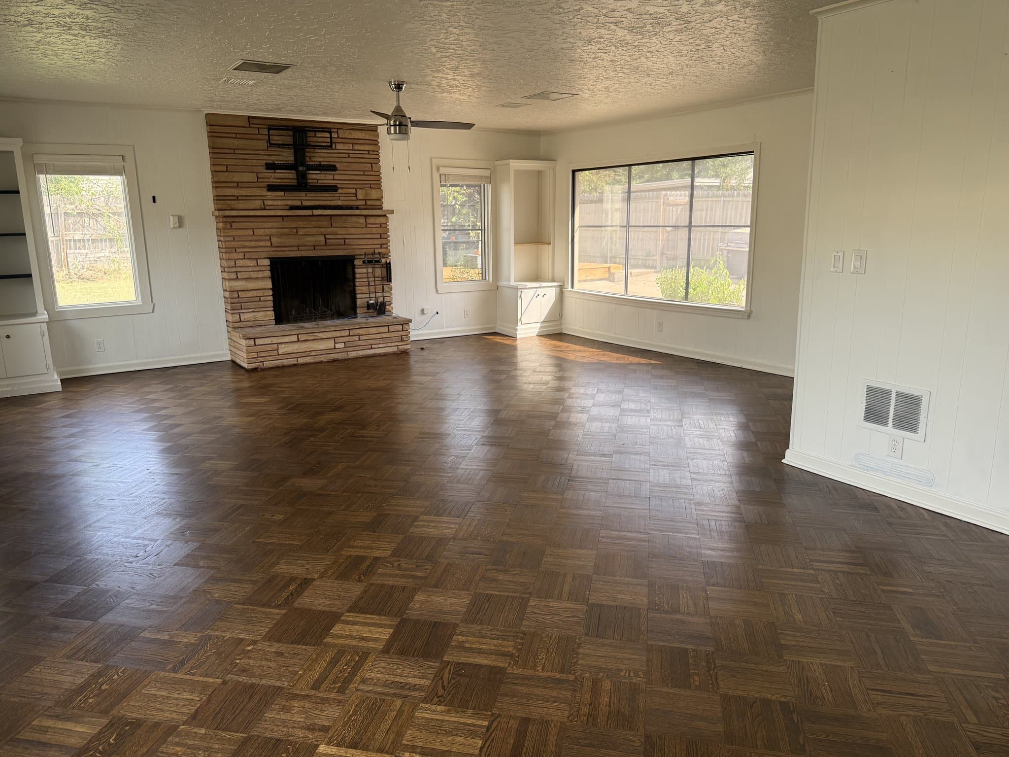 Tulsa House: 1117 S Braden Ave