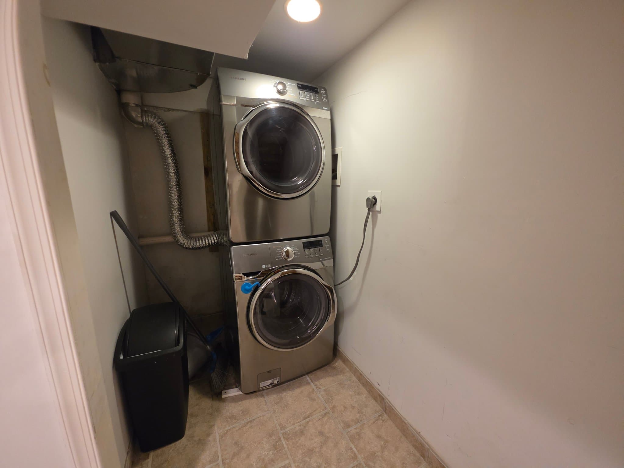 Philadelphia Townhome: 1312 S Opal St