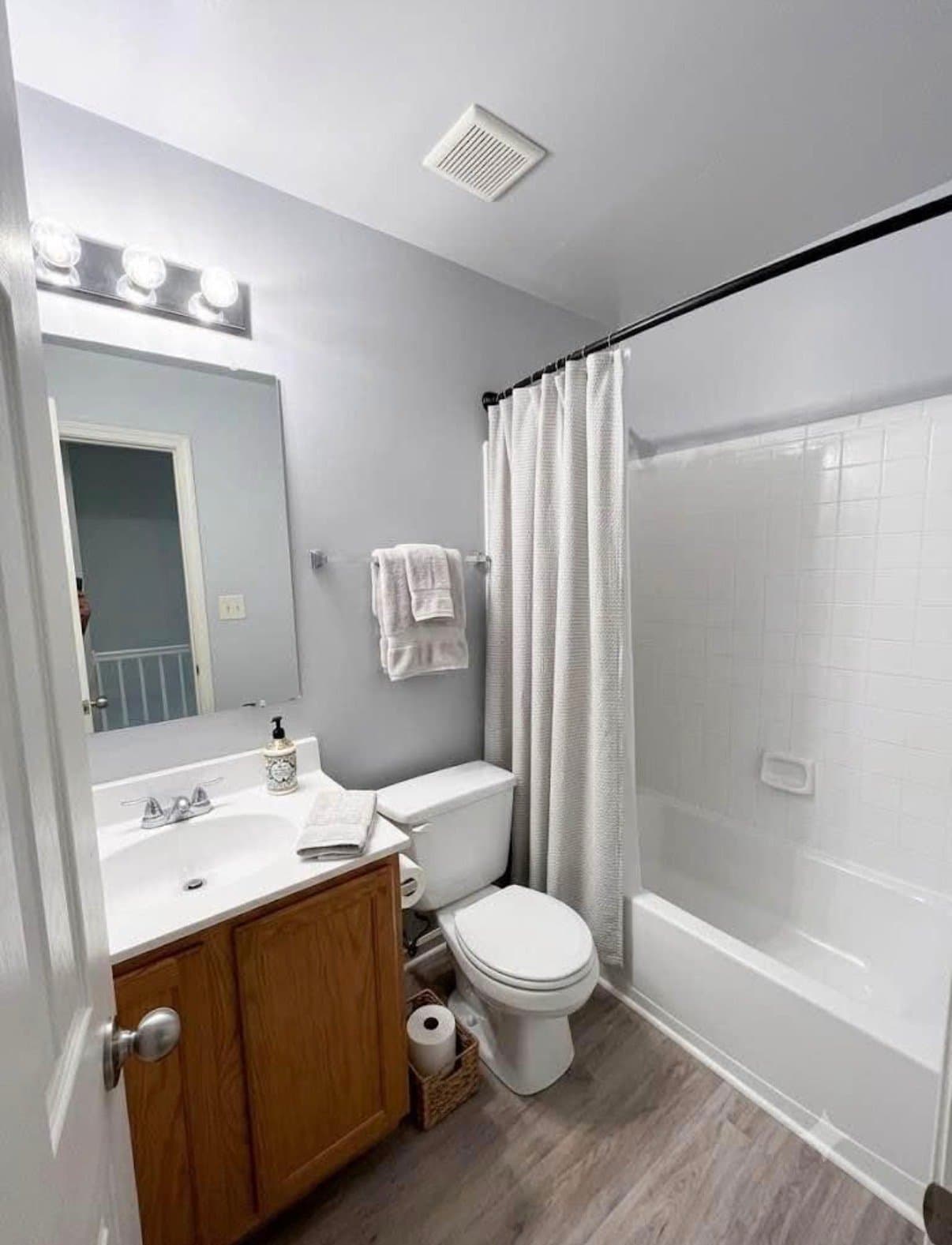 Bowie Townhome: 15646 Ensleigh Ln