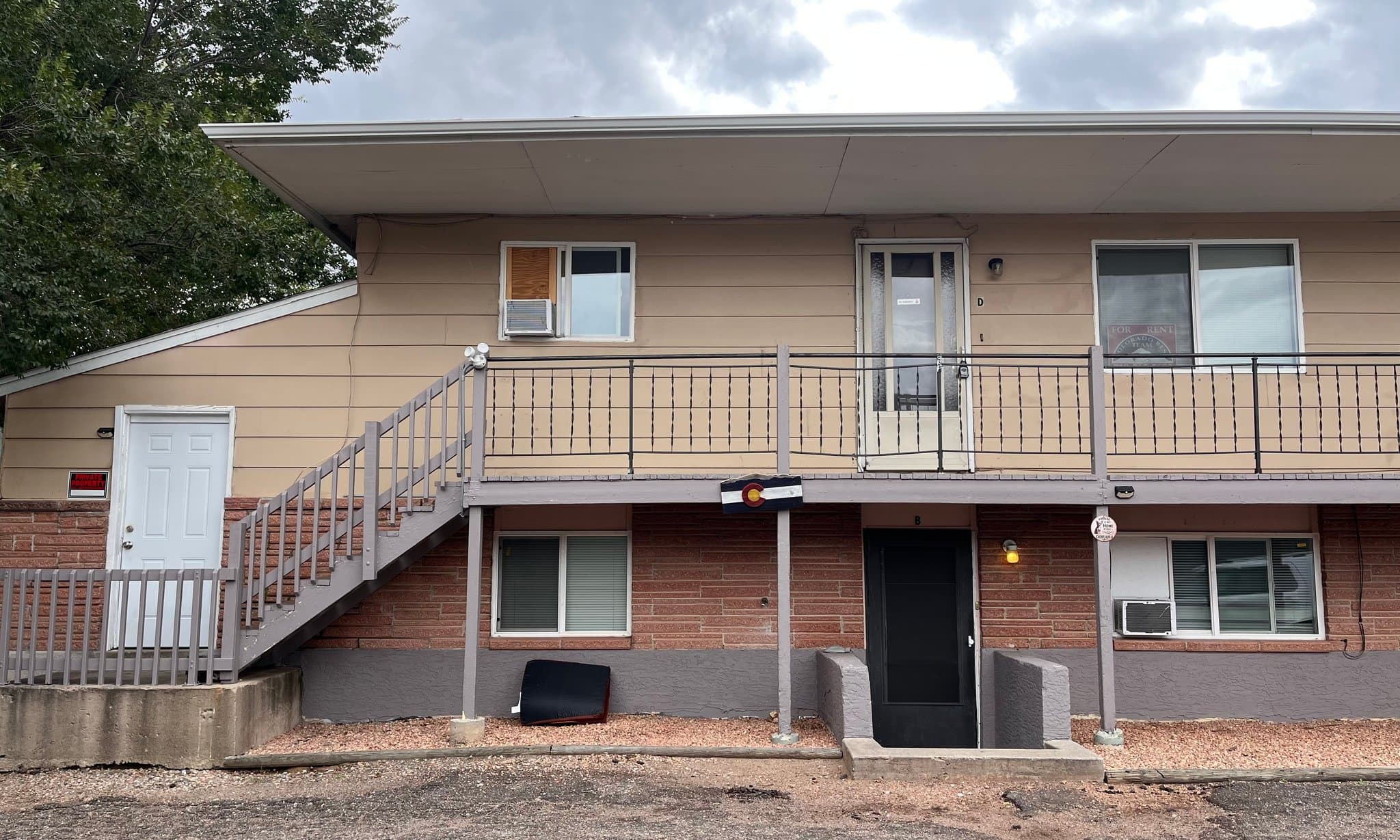 Colorado Springs Condo: 17 University Drive