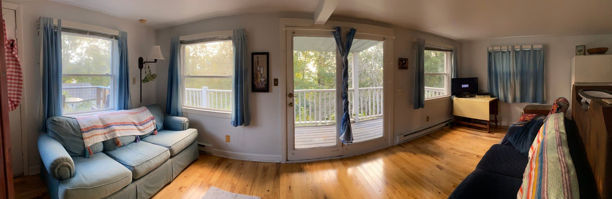 Hendersonville House: 153 Point Lookout Cir