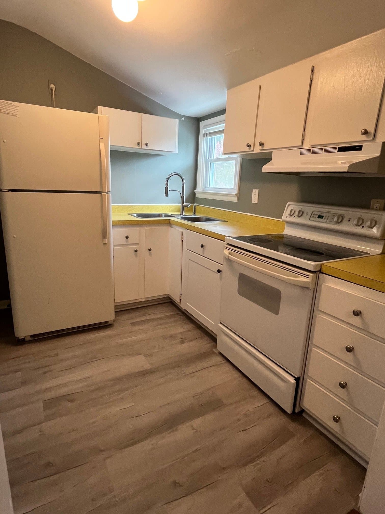Owings Mills Multiplex: 12324 Greenspring Ave