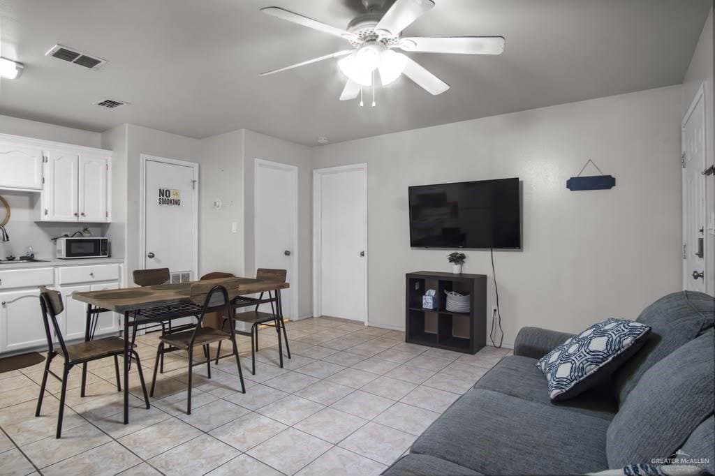 donna Multiplex: 513 N 7th st
