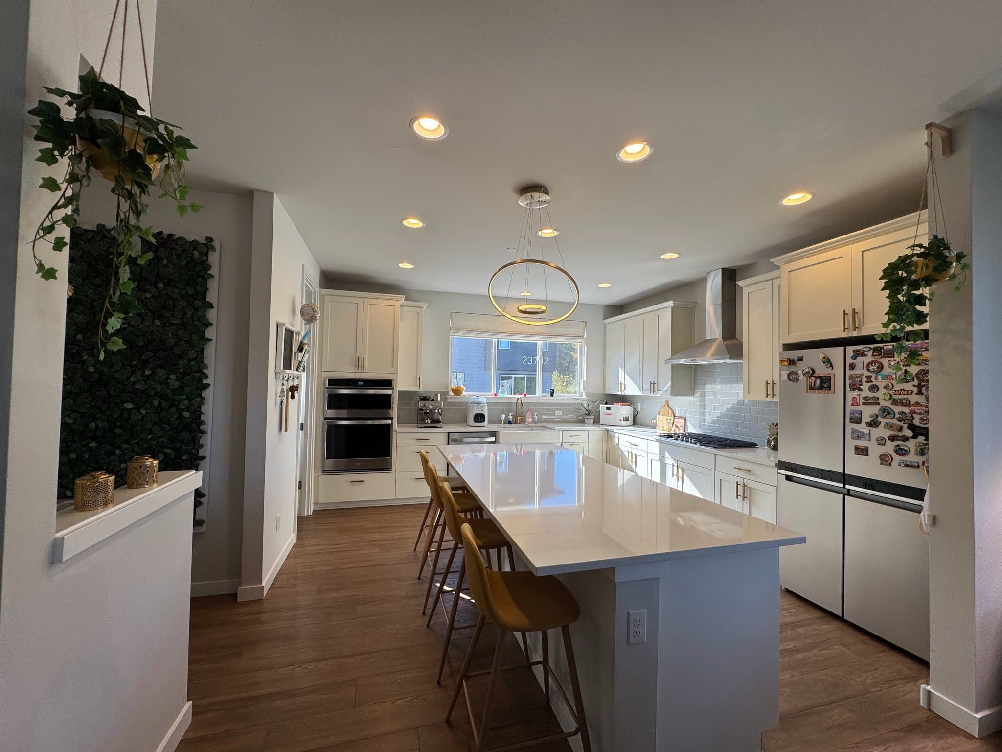 Bothell Single Room: 23705 8th Drive Southeast