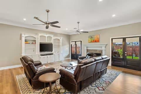 Lake Charles House: 1508 Bank St.