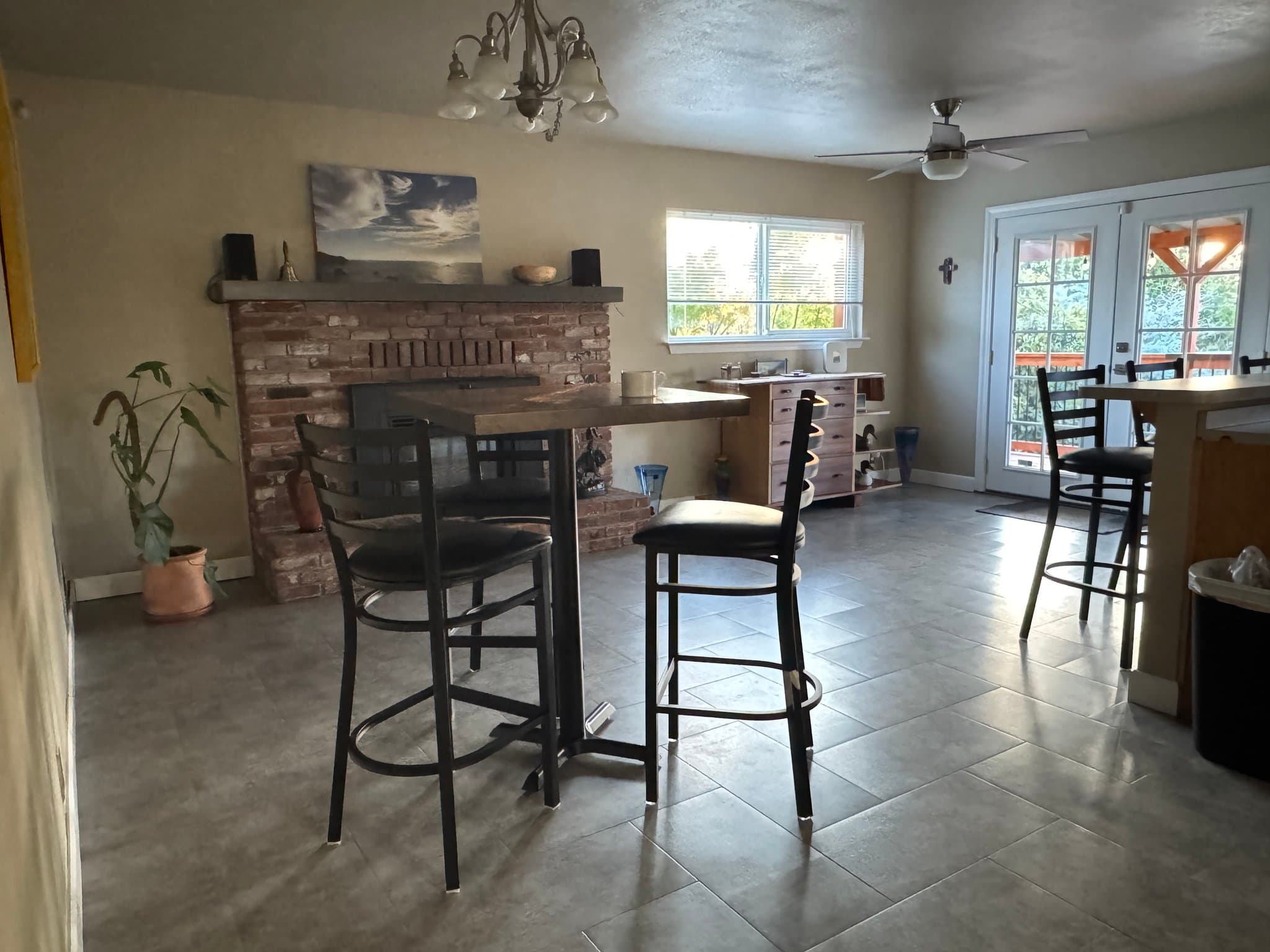 redding Single Room: 2965 shasta st