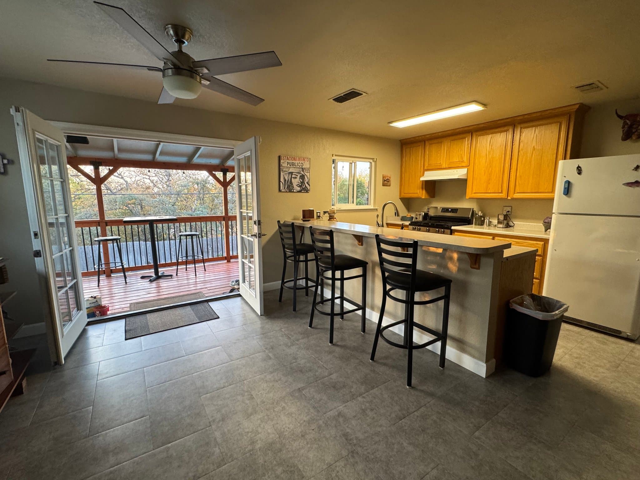 redding Single Room: 2965 shasta st