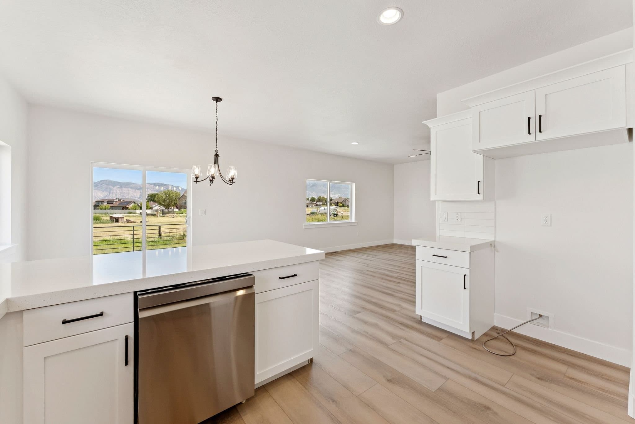 West Haven House: 3634 S Macy Ln
