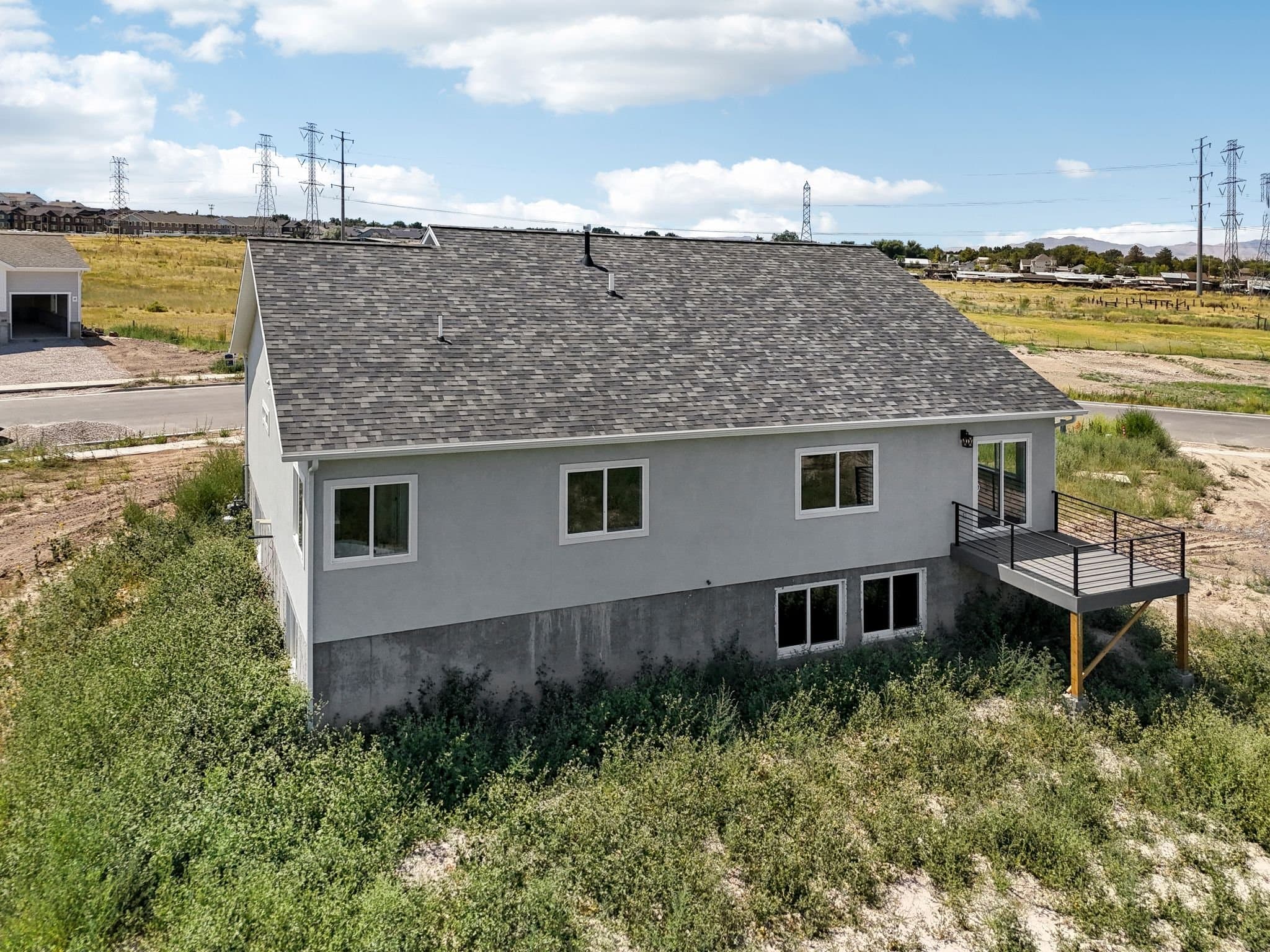 West Haven House: 3634 S Macy Ln