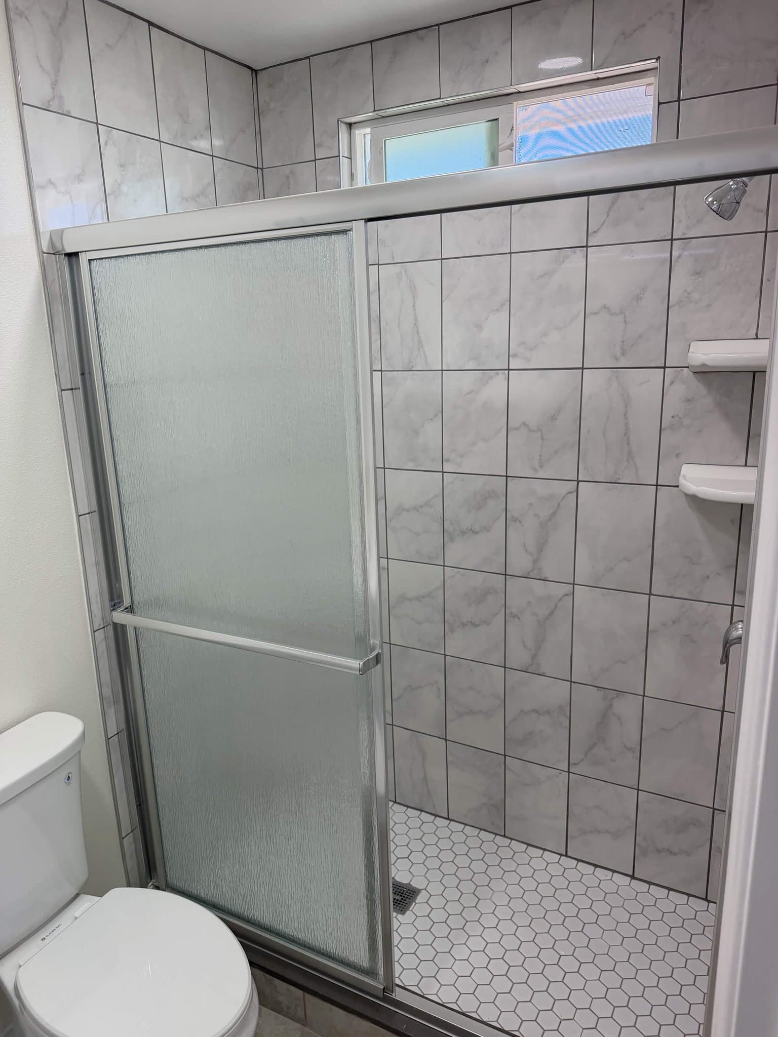 Inglewood Apartment: 11156 S Grevillea Ave