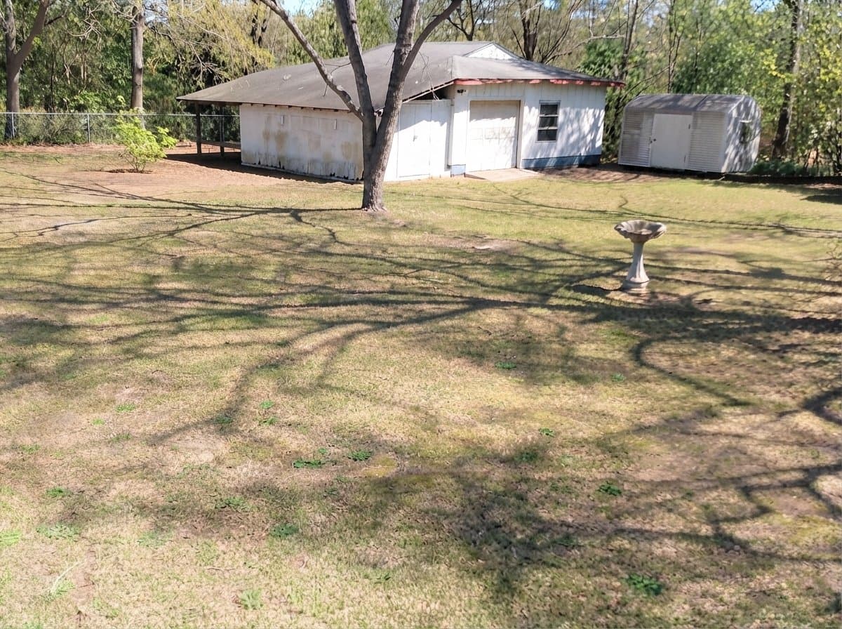 Augusta House: 2904 Harrington Pl