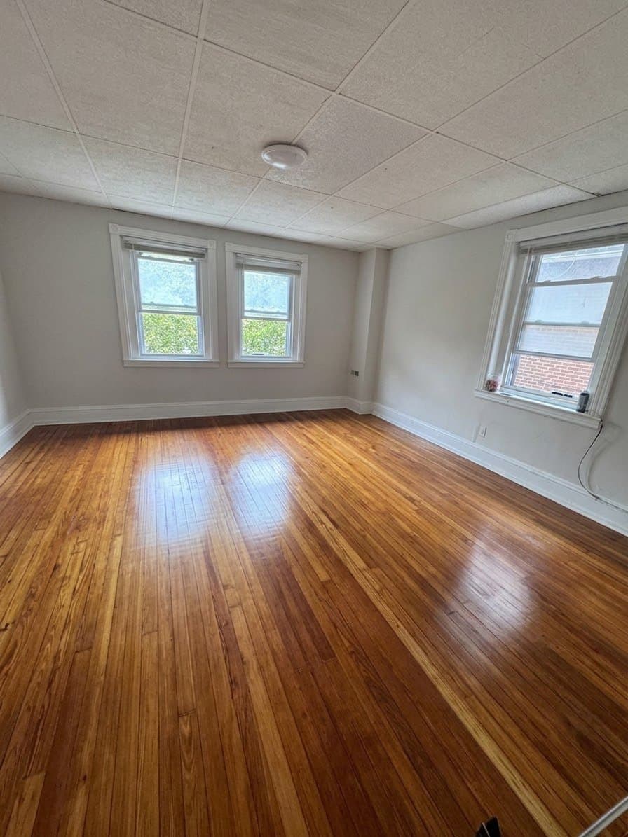 Philadelphia Apartment: 4314 Walnut Street