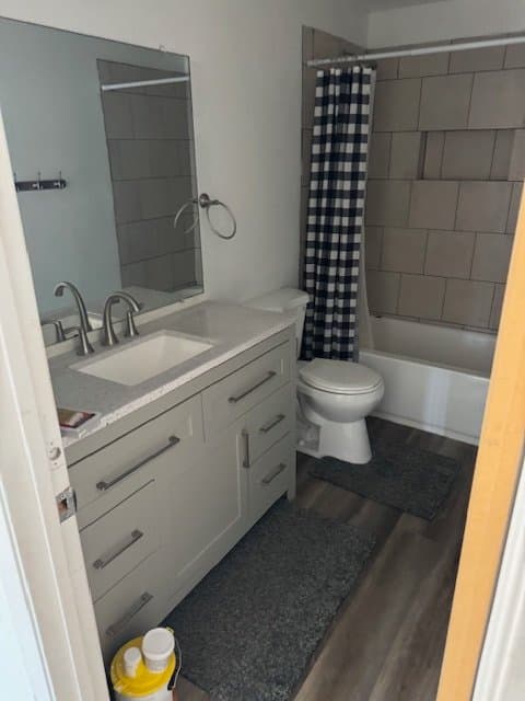 Ephraim Townhome: 254 East Center St