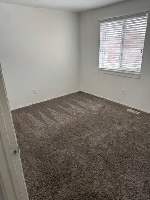 Ephraim Townhome: 254 East Center St