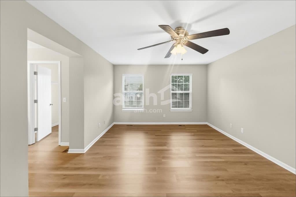 Plainfield House: 14235 S Hillsdale court