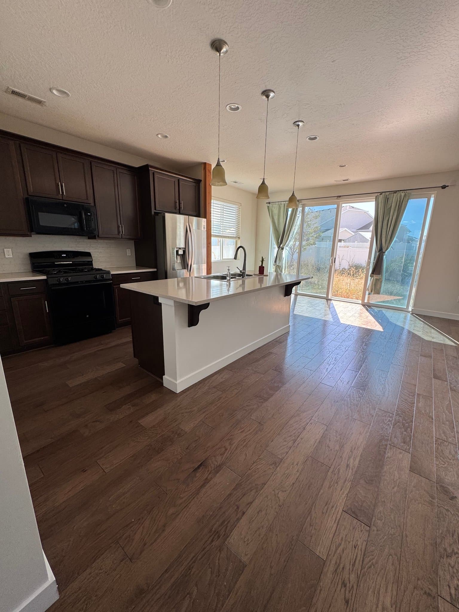 Tooele House: 6467 N Flat Top Dr