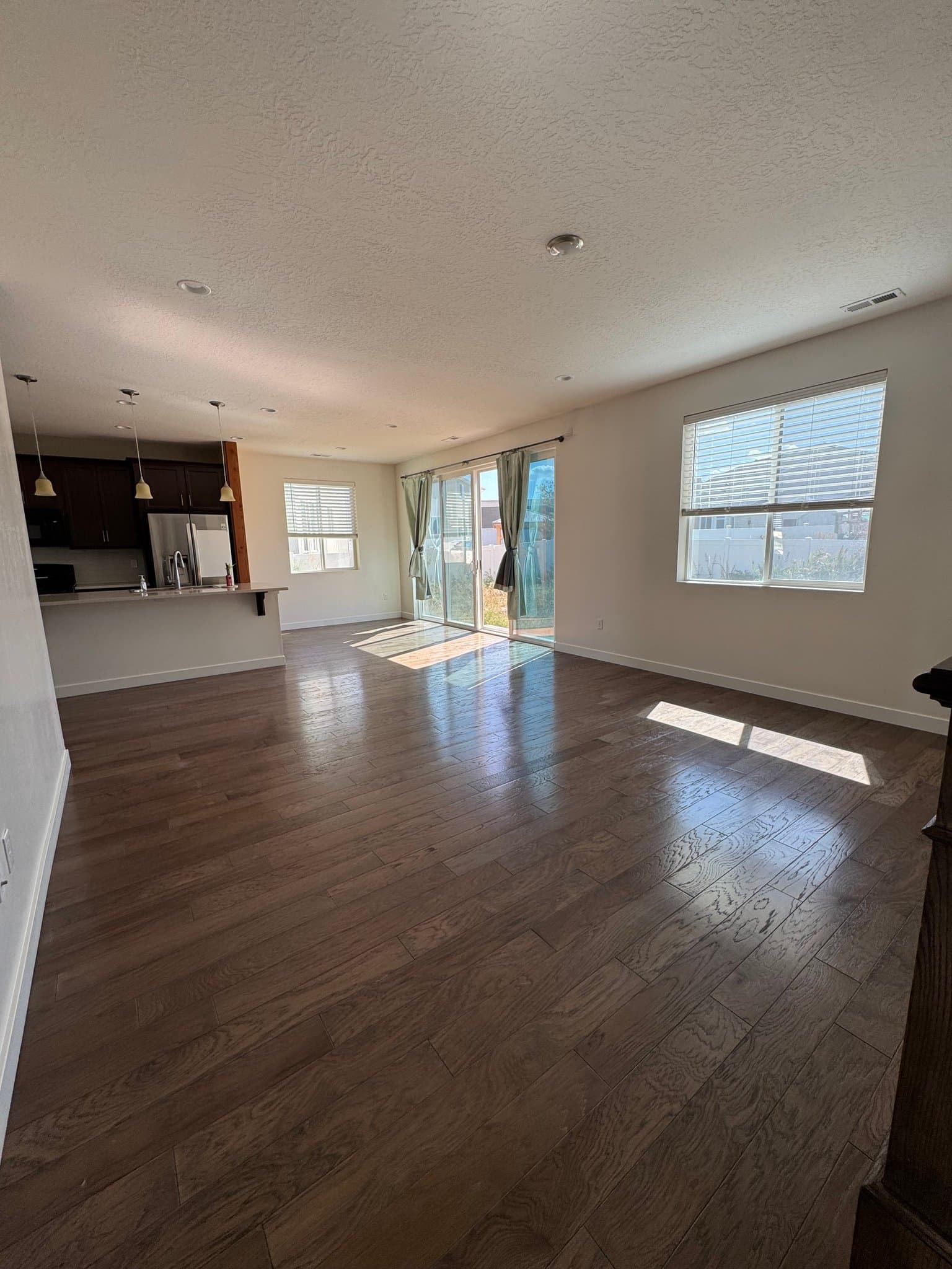 Tooele House: 6467 N Flat Top Dr