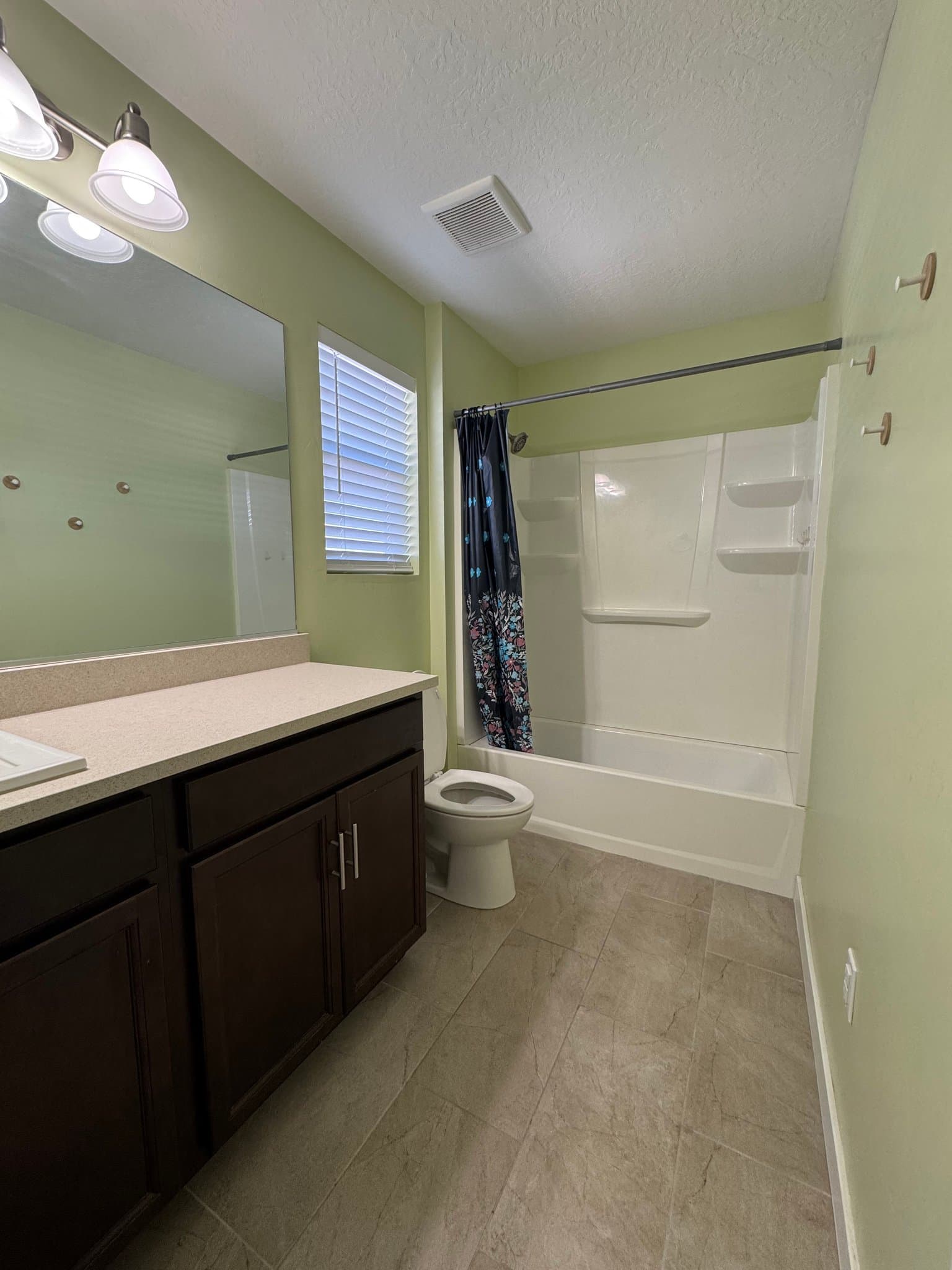 Tooele House: 6467 N Flat Top Dr