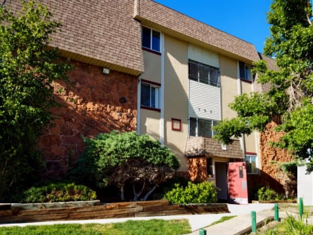 Thornton Condo: 707 W 96th Avenue