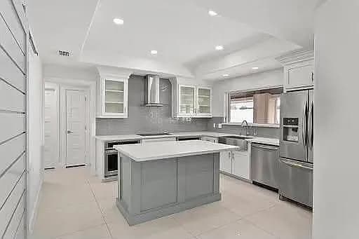 McAllen House: 505 E Nassau Ave