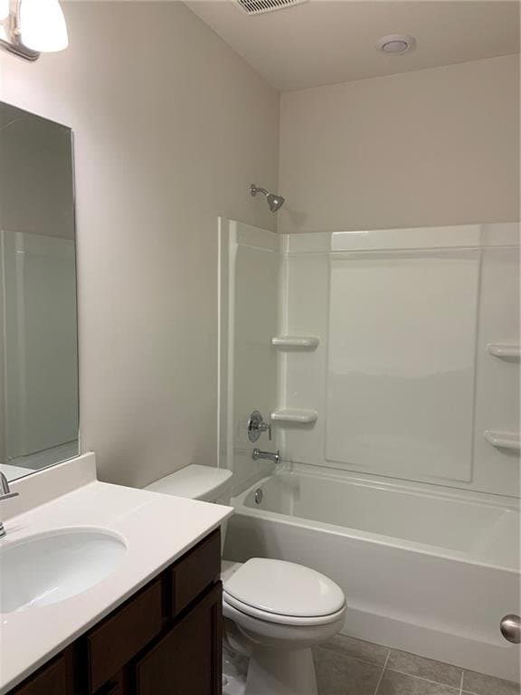 Woodstock Townhome: 908 Sweetwater Grove