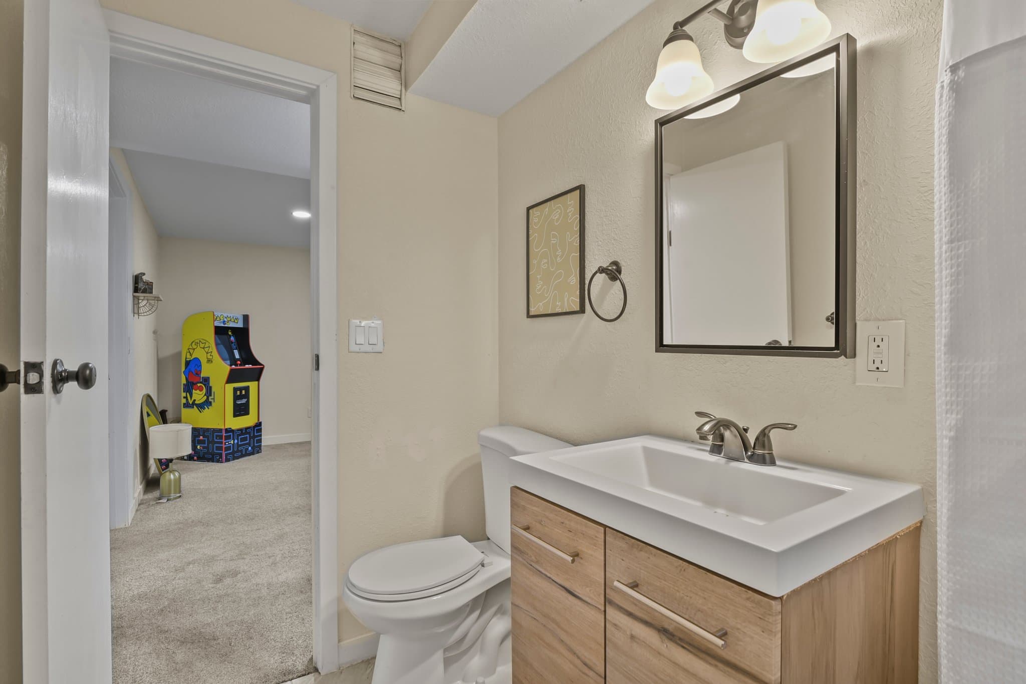 Denver Single Room: 8013 Wyandot Street