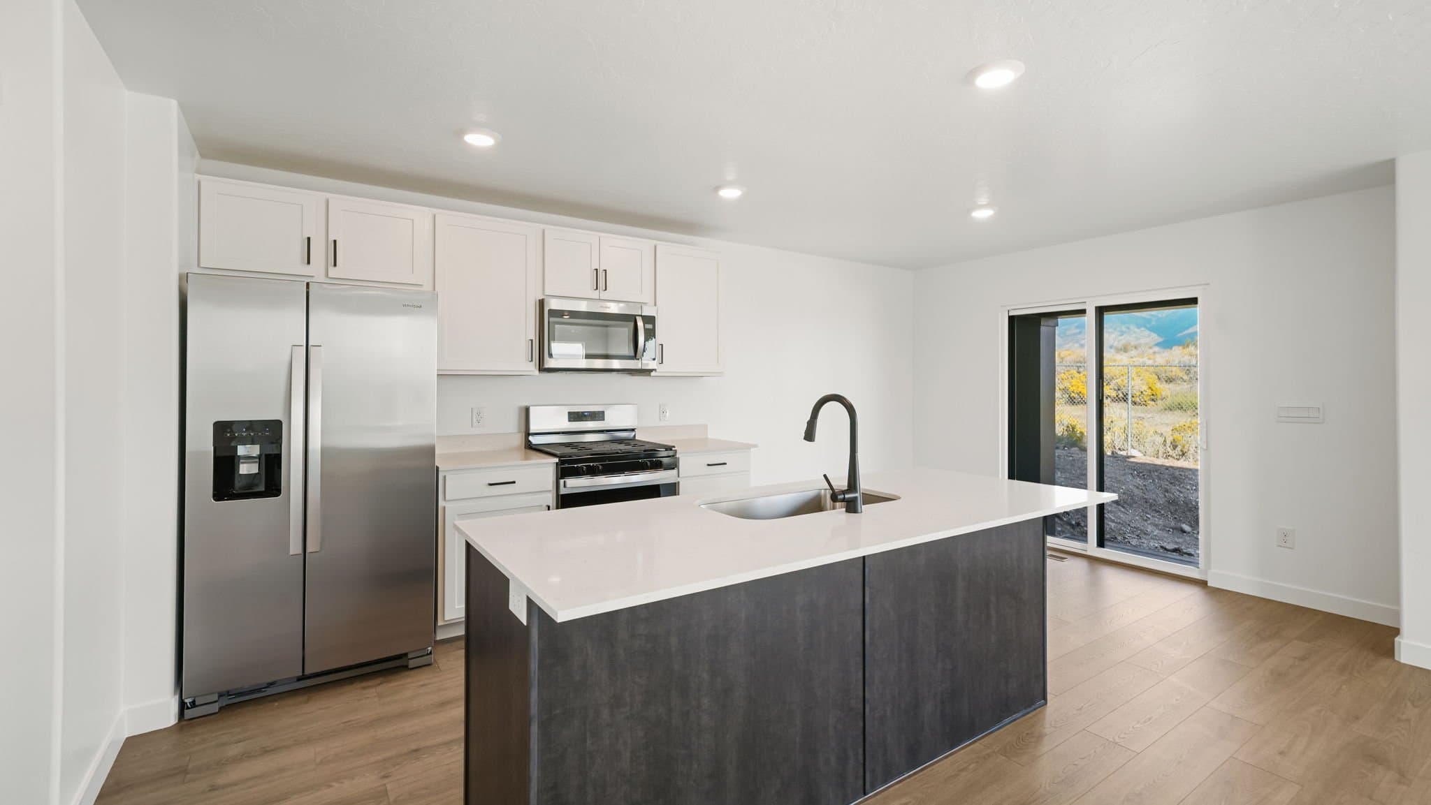 Lehi Townhome: 4384 N Buckstone Way