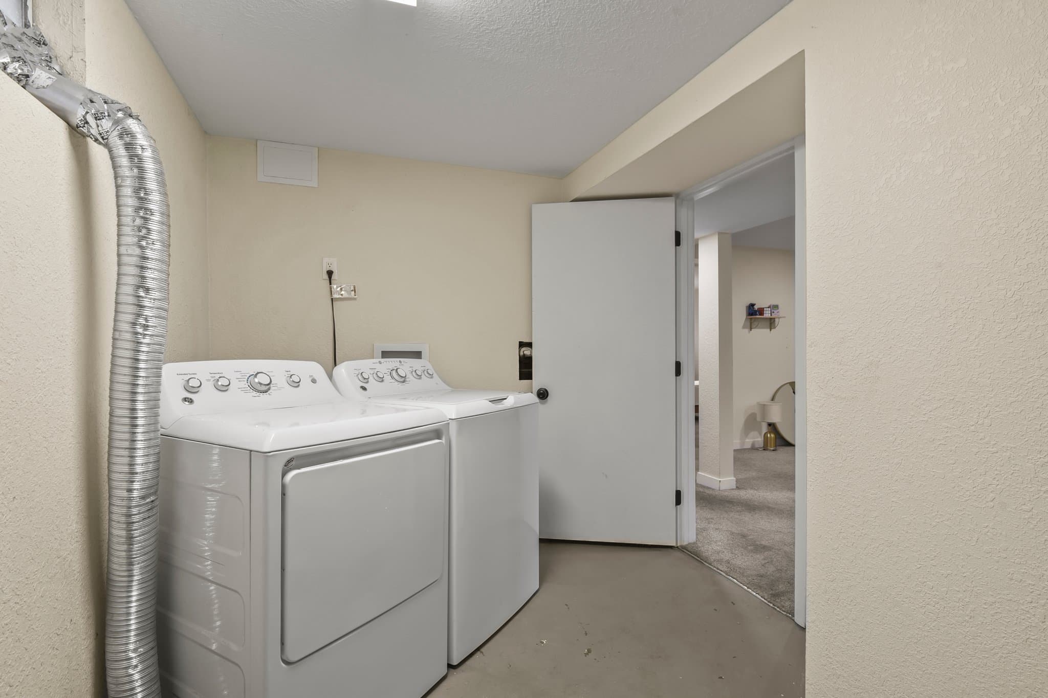 Denver Single Room: 8013 Wyandot Street