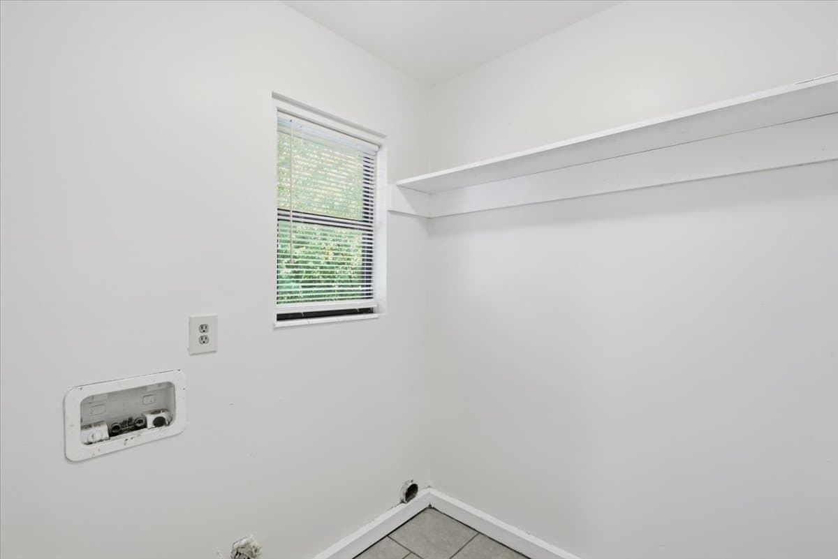 Brunswick House: 2226 Formosa Circle