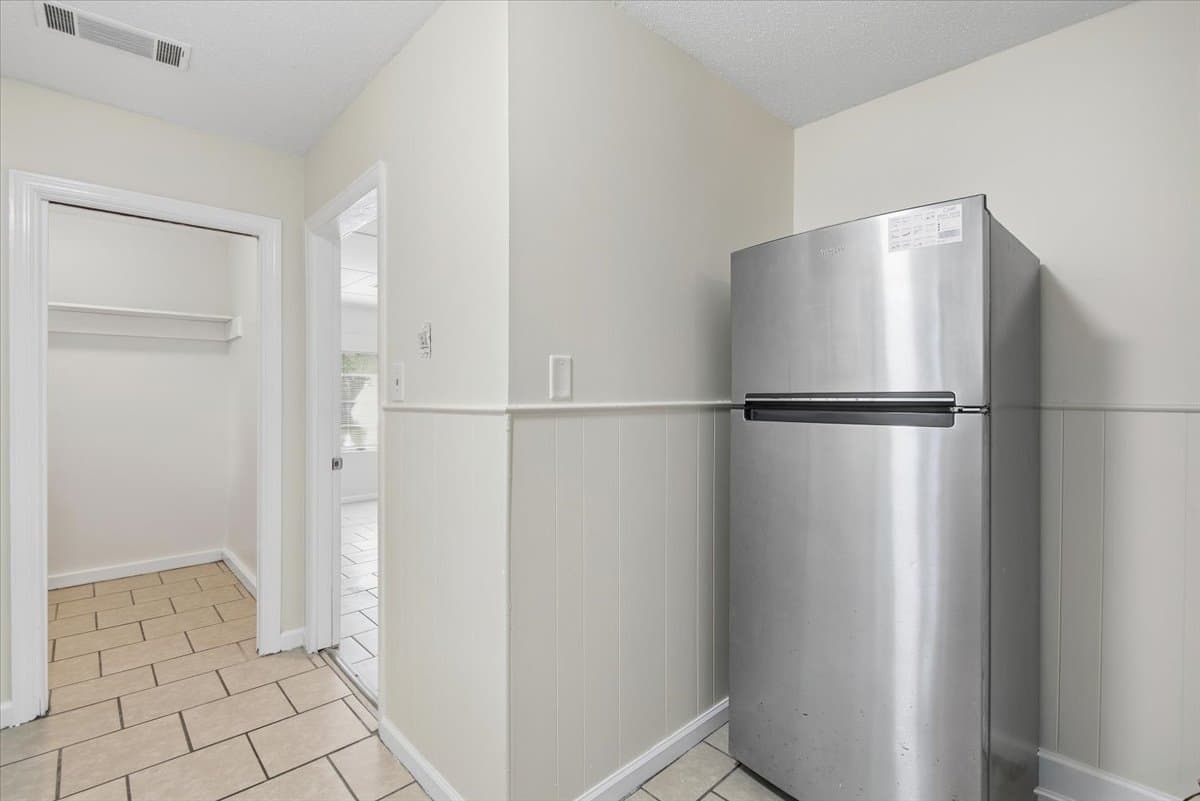 Brunswick House: 2226 Formosa Circle