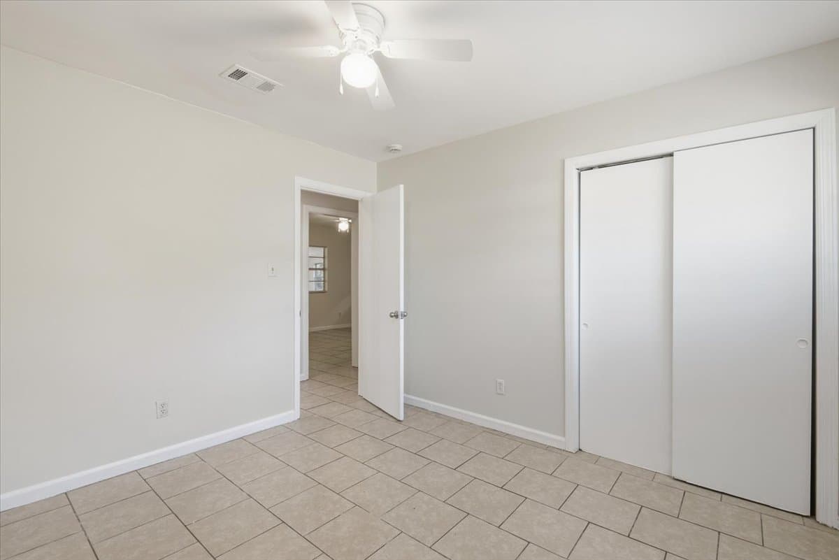 Brunswick House: 2226 Formosa Circle