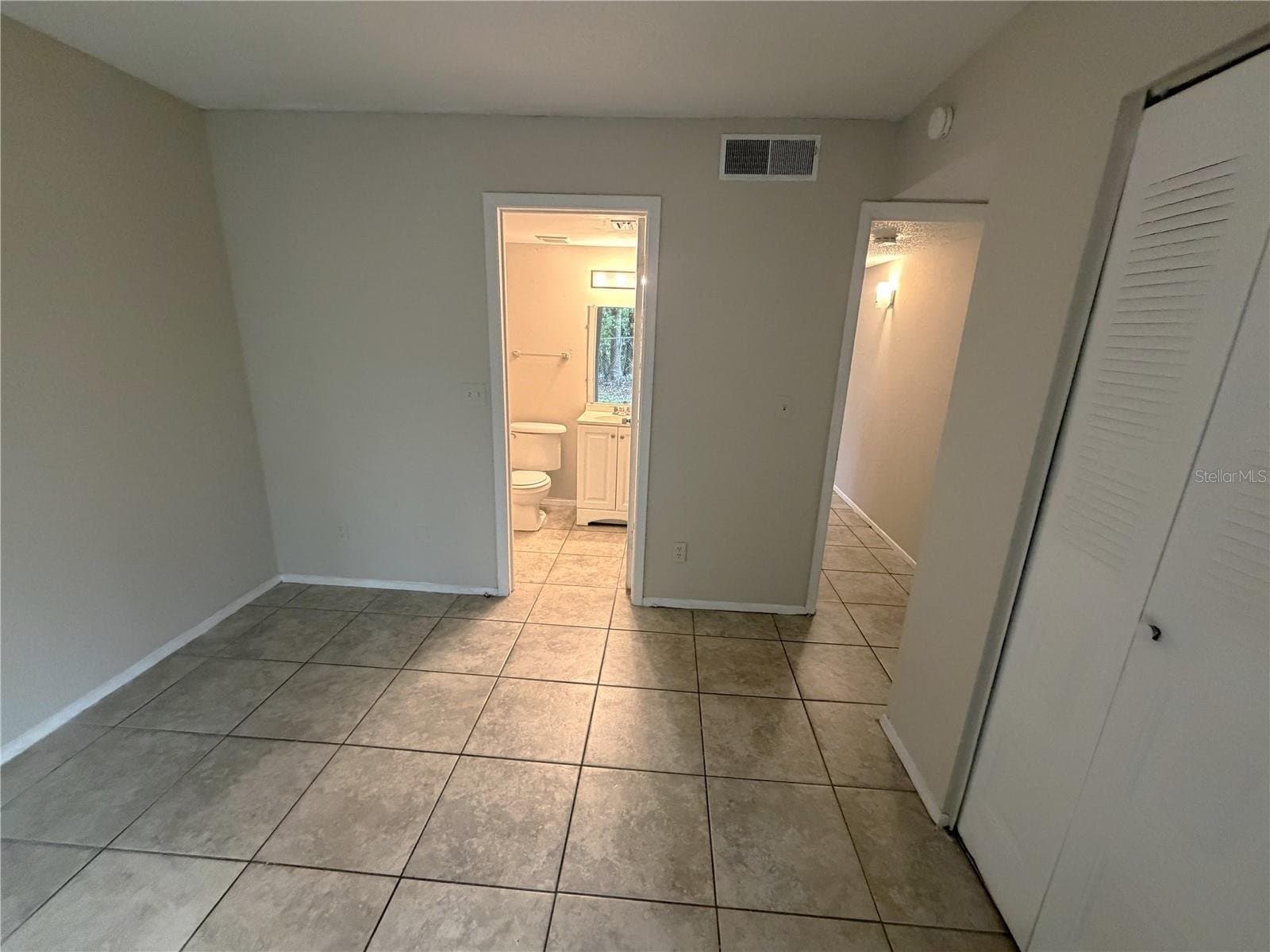 TAMPA Condo: 7009 WATERSIDE DR
