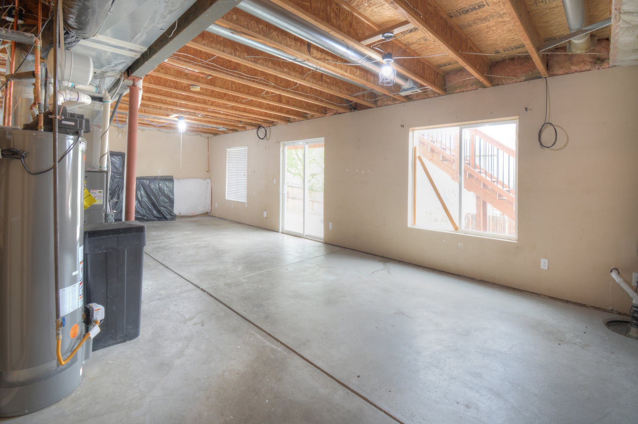 Fountain House: 8315 Cedar Chase Dr