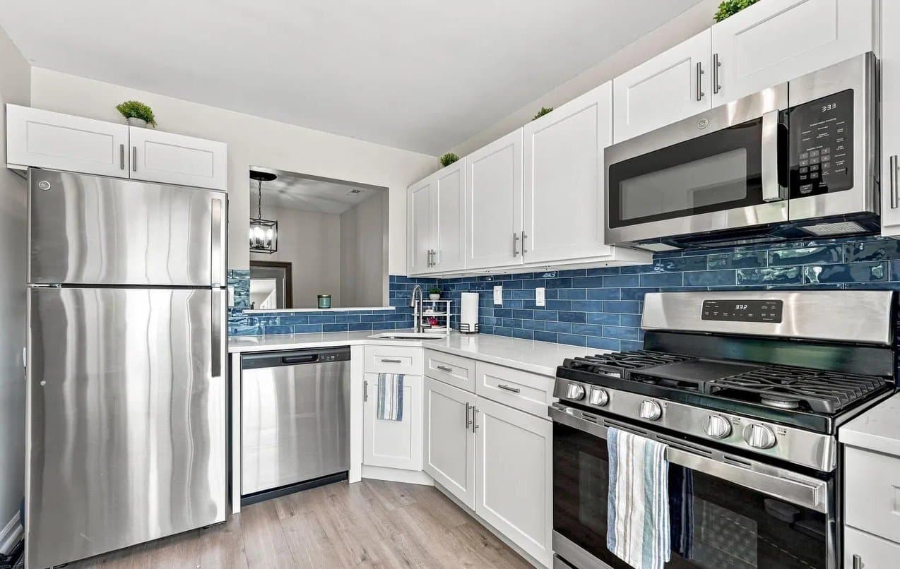 Sewell Condo: 501 Cascade Ct