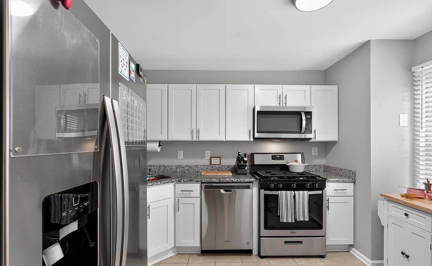 Sewell Condo: 516 Cascade Ct